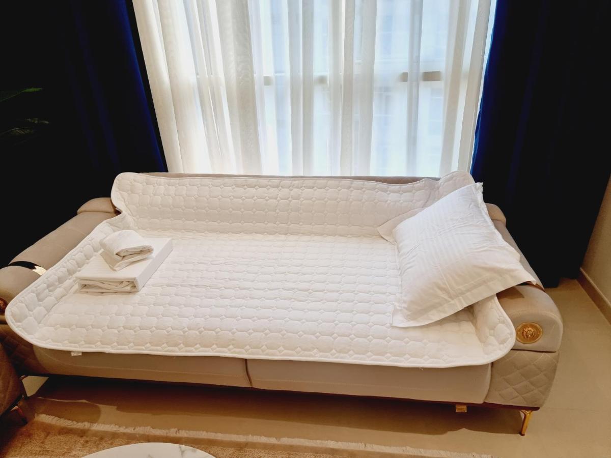 Dunya Tower Luxury And 2 Min Walk To Dubai Mall And Burj Khalifa In Heart Of Downtown Εξωτερικό φωτογραφία
