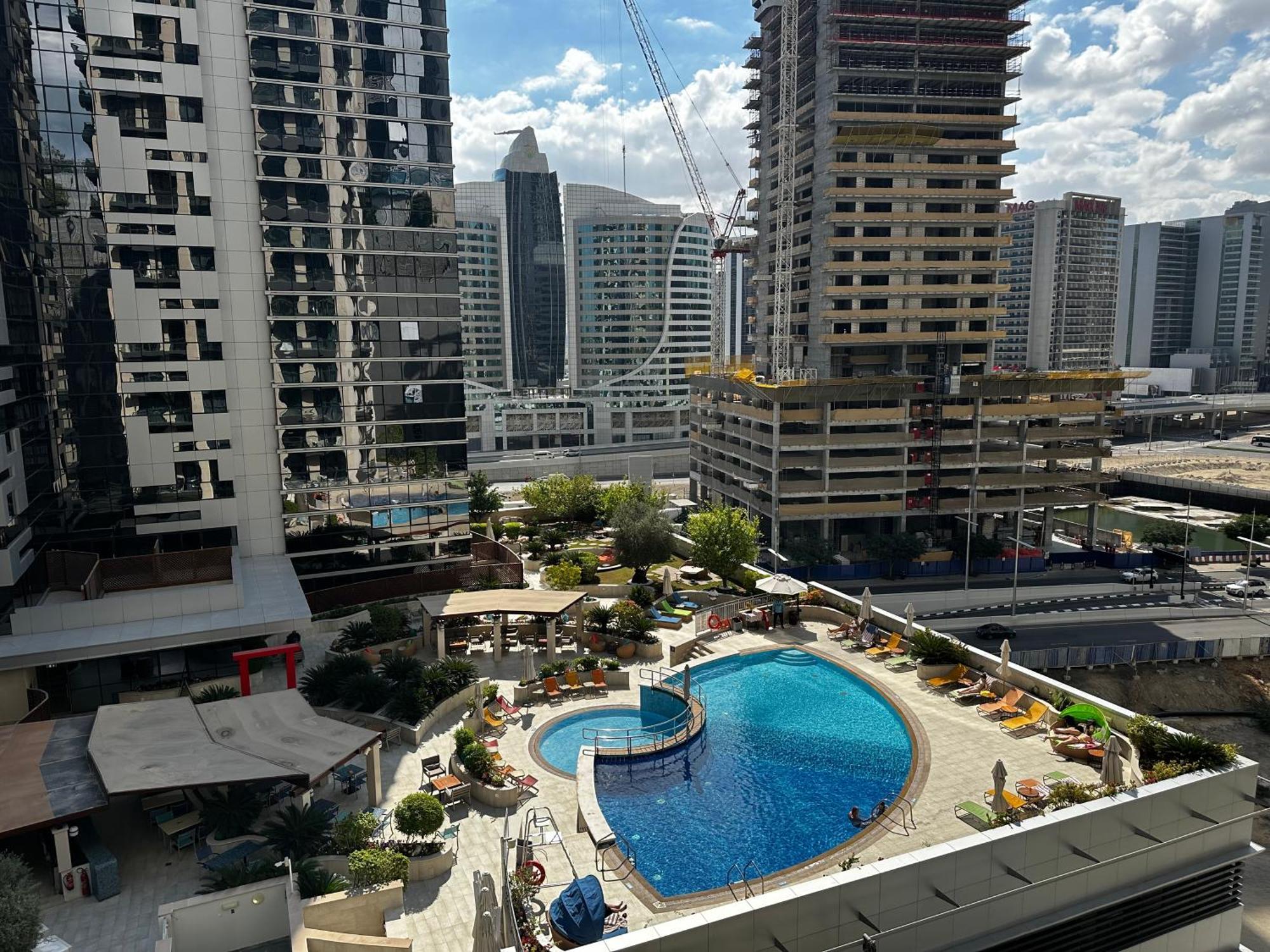Dunya Tower Luxury And 2 Min Walk To Dubai Mall And Burj Khalifa In Heart Of Downtown Εξωτερικό φωτογραφία
