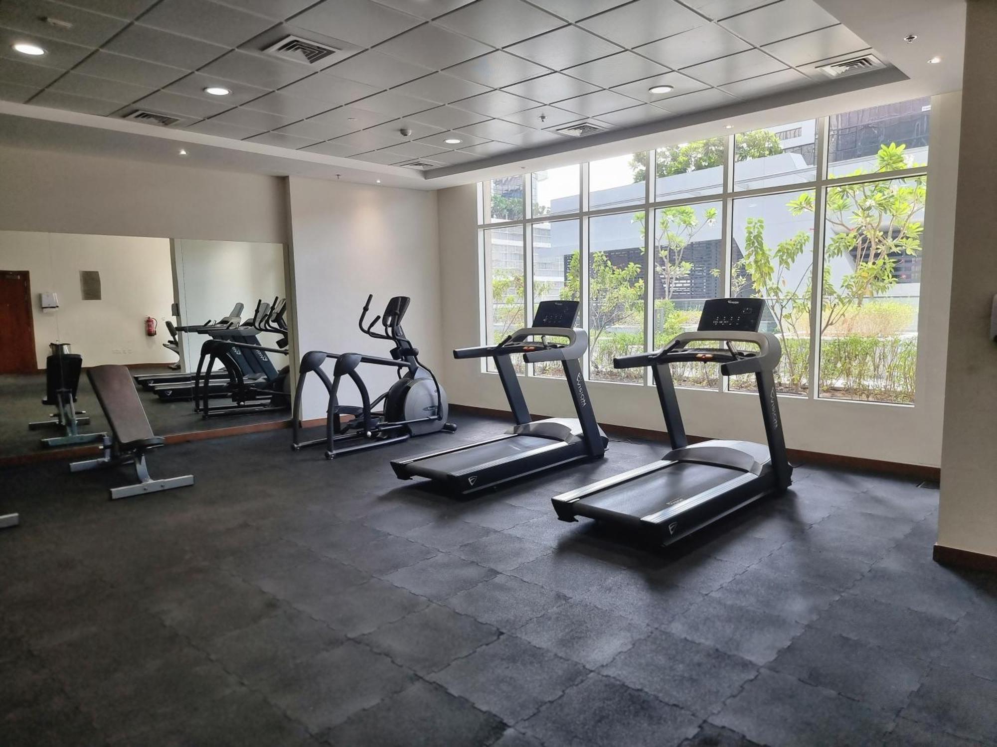 Dunya Tower Luxury And 2 Min Walk To Dubai Mall And Burj Khalifa In Heart Of Downtown Εξωτερικό φωτογραφία