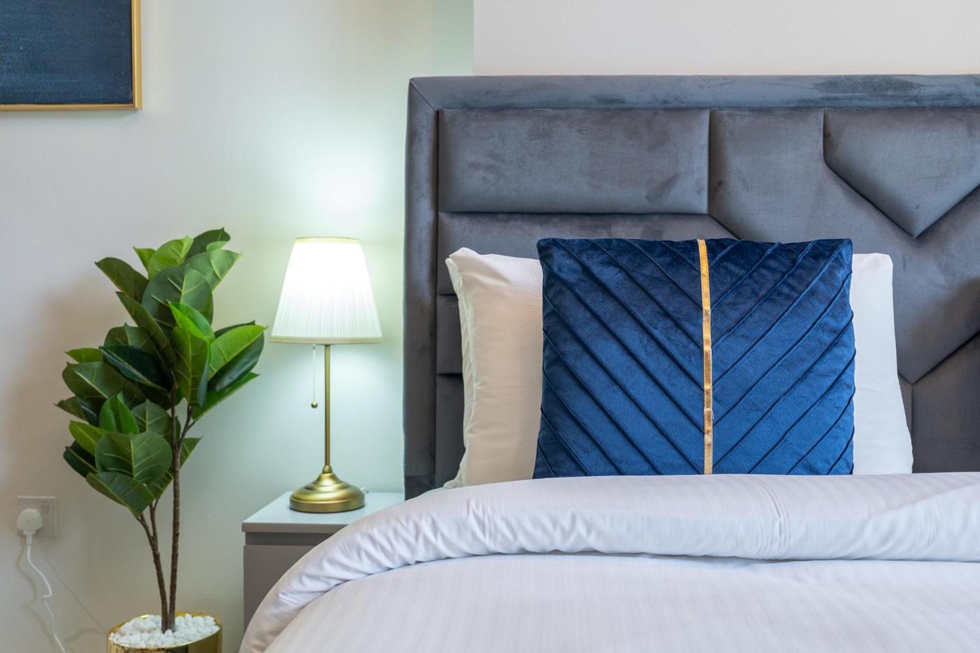 Dunya Tower Luxury And 2 Min Walk To Dubai Mall And Burj Khalifa In Heart Of Downtown Εξωτερικό φωτογραφία